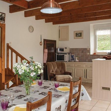 3 Bedroom Awesome Home In Lezardrieux Bagian luar foto