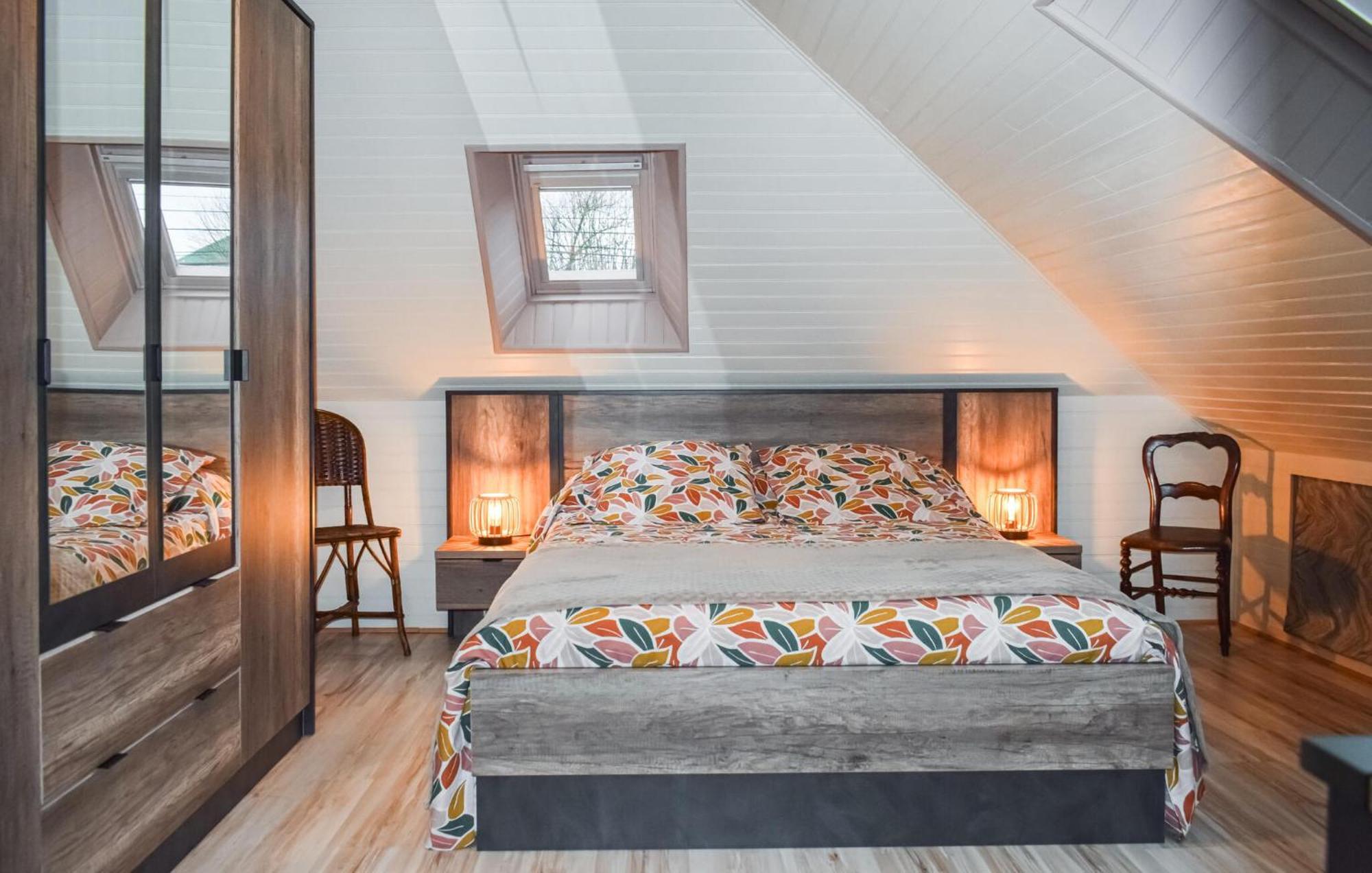 3 Bedroom Awesome Home In Lezardrieux Bagian luar foto